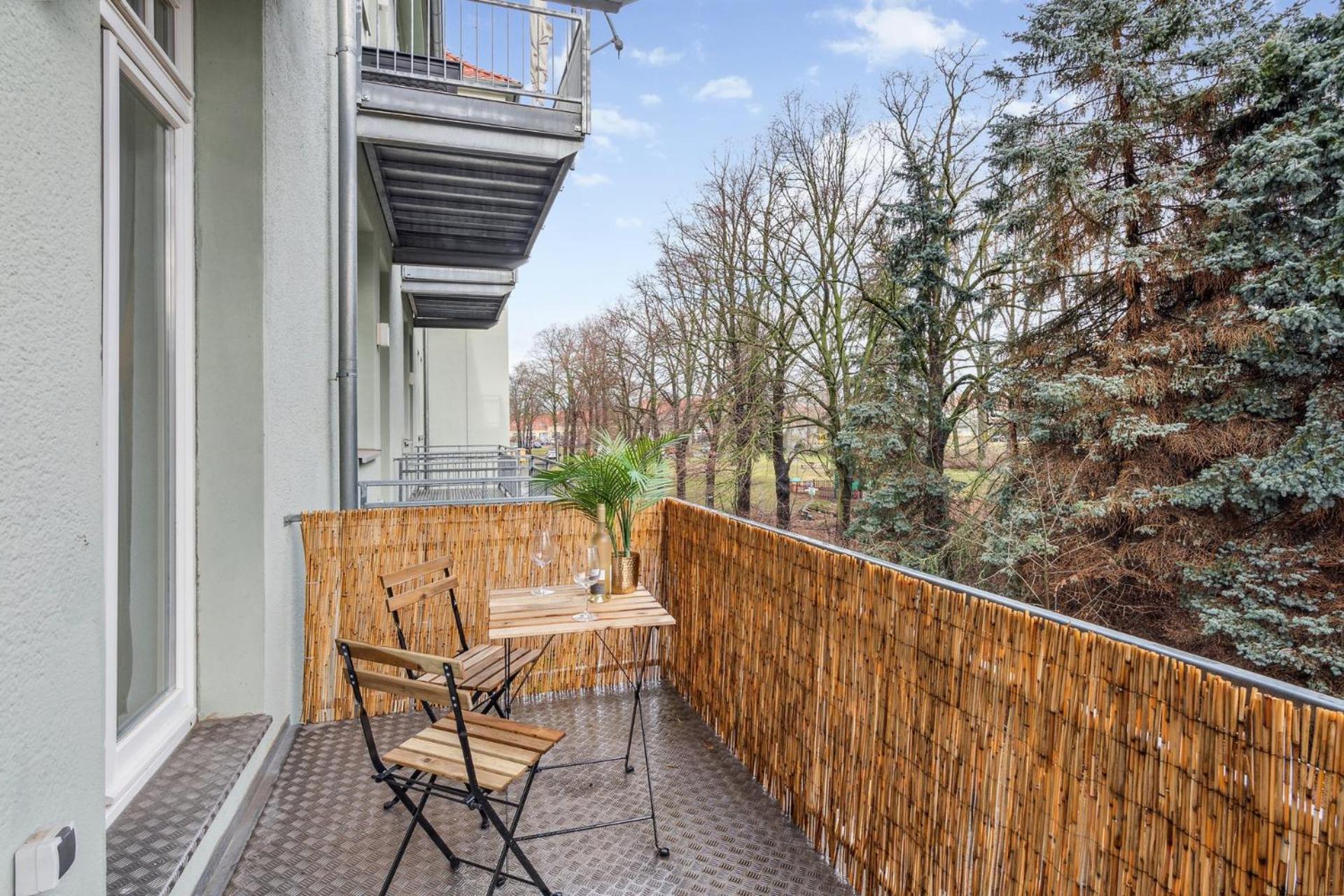 Homespace - - Gemuetliches Mit Balkon *